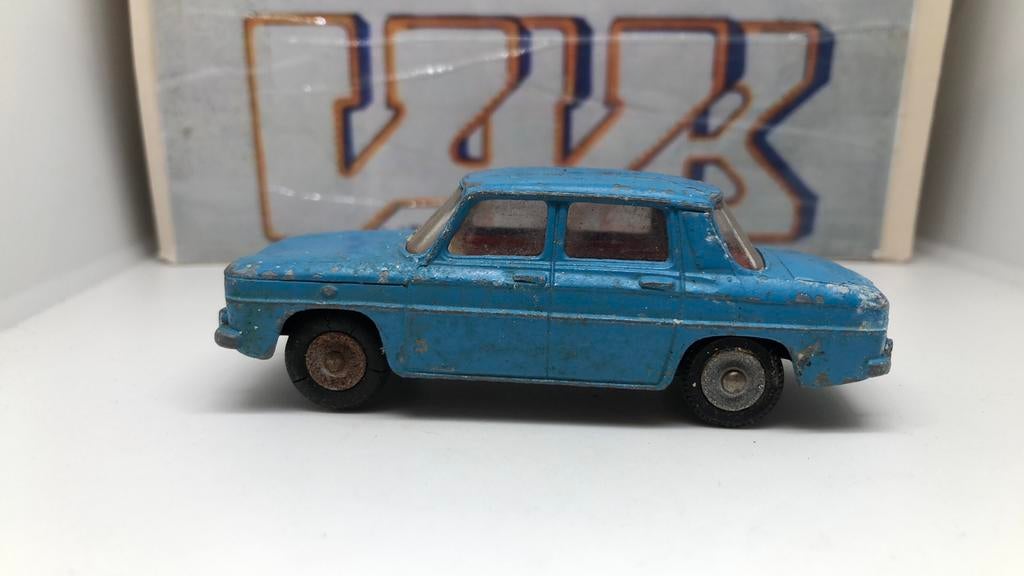 283 Renault r8 dinky toys VAVB gebruikt, Hobby en Vrije tijd, Modelauto's | 1:43, Ophalen of Verzenden, Gebruikt, Auto, Dinky Toys