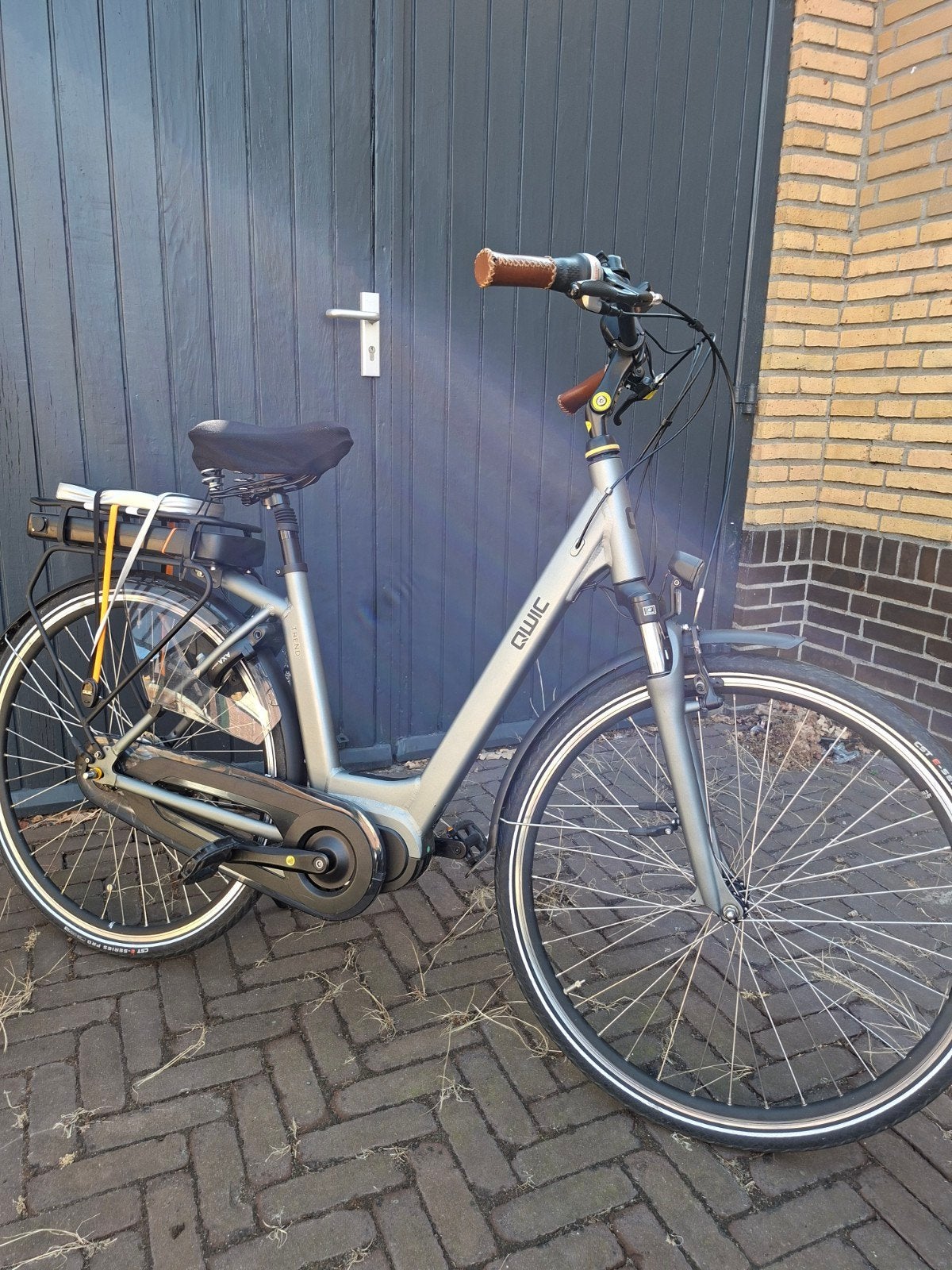 Qwic Trend Damesfiets met Brooks zadel en weinig kilometers, Fietsen en Brommers, Elektrische fietsen, Ophalen, Qwic, Zo goed als nieuw