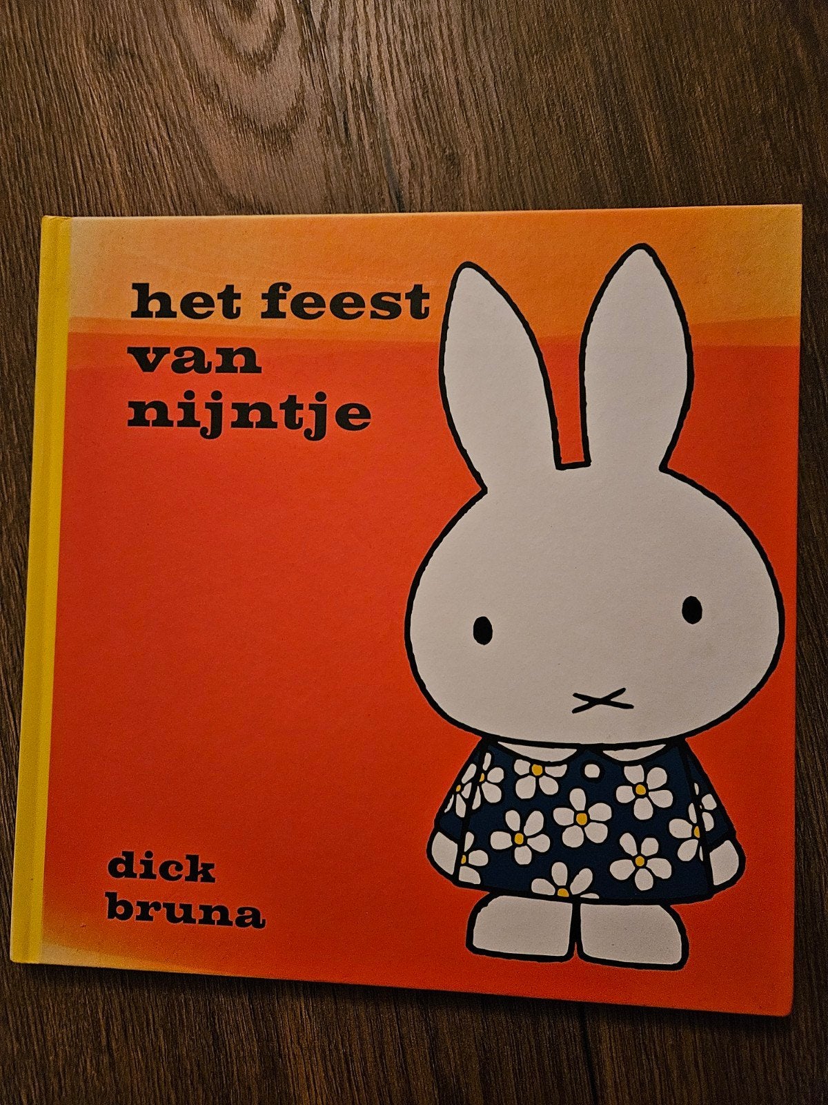 Het Feest van Nijntje XL boek - Dick Bruna, Jongen of Meisje, Ophalen of Verzenden, Zo goed als nieuw, Voorleesboek