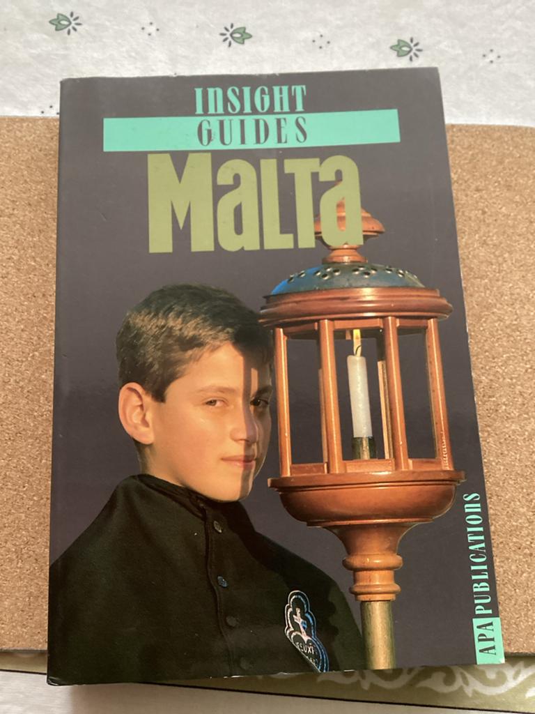 Insight Guides Malta - Reisgids met uitgebreide informatie, Boeken, Reisgidsen, Overige merken, Europa, Ophalen of Verzenden, Zo goed als nieuw