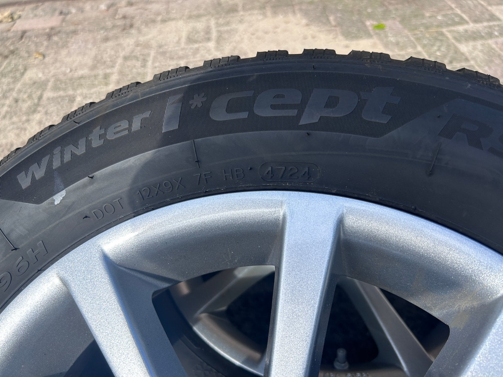 Winterbanden met velgen - Hankook Winter i*cept RS3, Ophalen, Gebruikt, Overige, Banden en Velgen