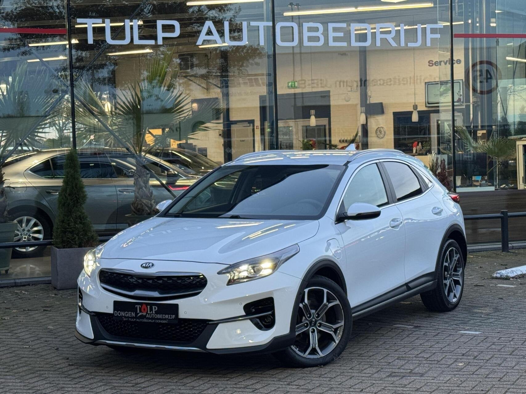 Kia XCeed 1.6 GDi PHEV DCT Sense 2021 Leder 1e eig Full opti, Auto's, Lichtsensor, Gebruikt, Zwart, Wit