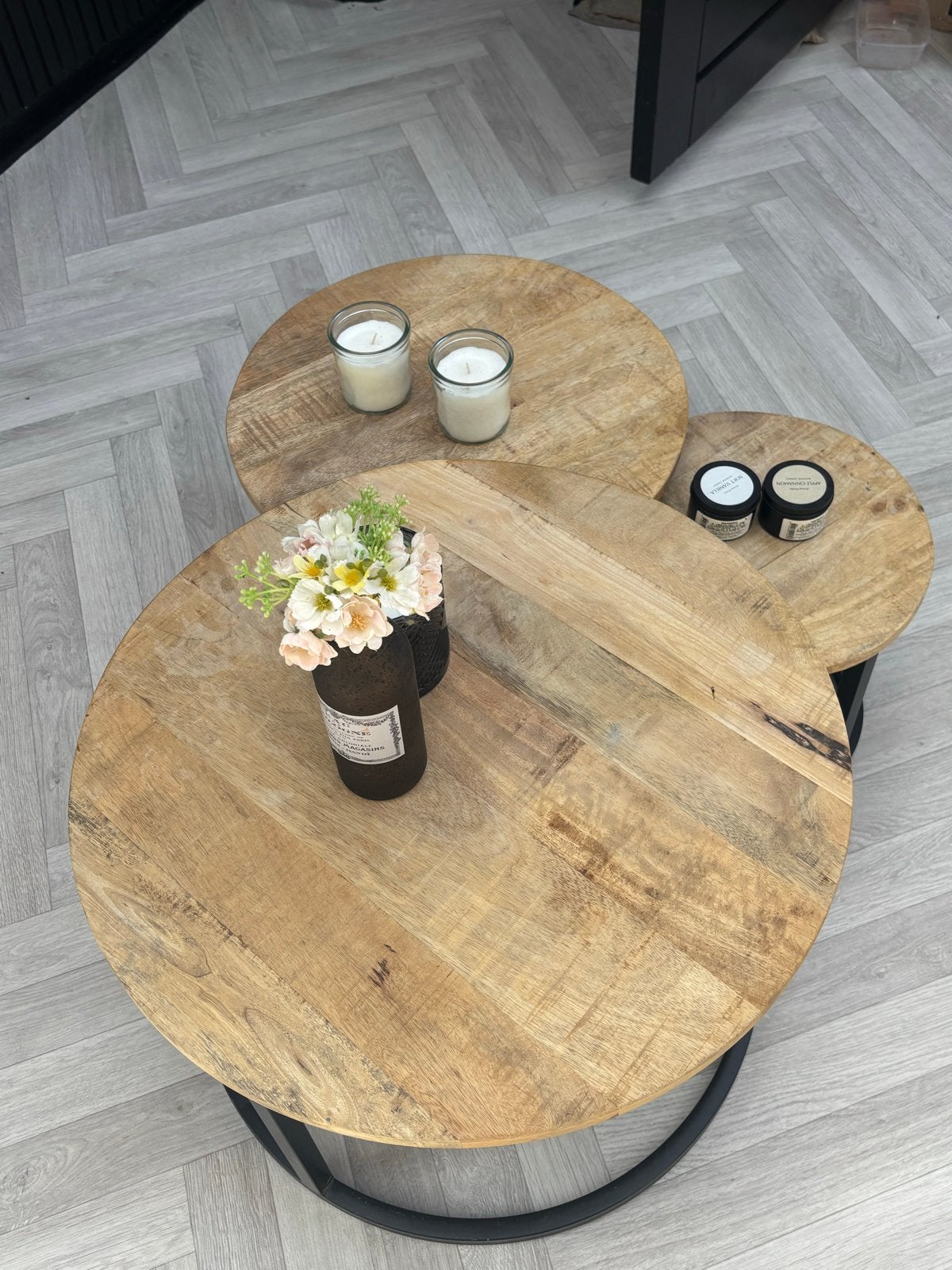 Koopje - Mooie Salontafel set van 3, 50 – 75, Rond, Zo goed als nieuw, Overige houtsoorten