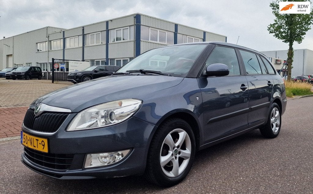 Skoda Fabia Combi 1.2 TDI Greenline LEDER PSENSOR CRUISE 2 X, Auto's, Skoda, Euro 5, 450 kg, 1199 cc, Zilver of Grijs