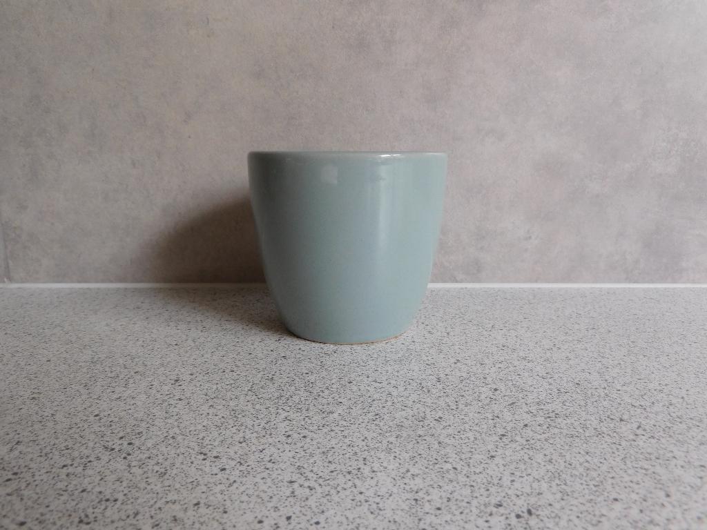 Mok 8,5x8,5 cm. Grijs Sostrene Grene, Ophalen of Verzenden, Zo goed als nieuw, Overige stijlen, Kop(pen) en/of Schotel(s)