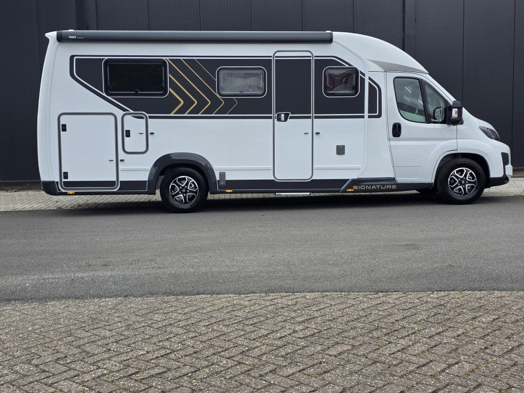 Bürstner Signature SFT 7.4, Caravans en Kamperen, Campers, Automaat, Ringverwarming, Fiat, Tot en met 2