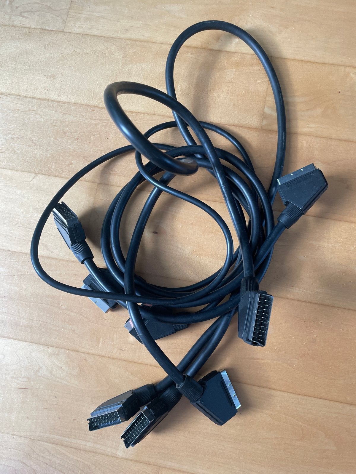 Vivanco Scartkabels - Dikkere Kwaliteit, Ophalen of Verzenden, Zo goed als nieuw, Minder dan 2 meter, Scartkabel