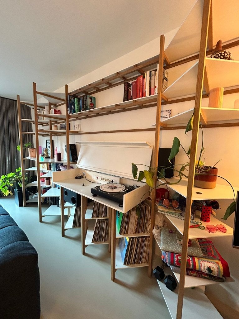 Custom wandkast met DJ booth, Ophalen, Met plank(en), Scandinavisch, design, hout, Gebruikt