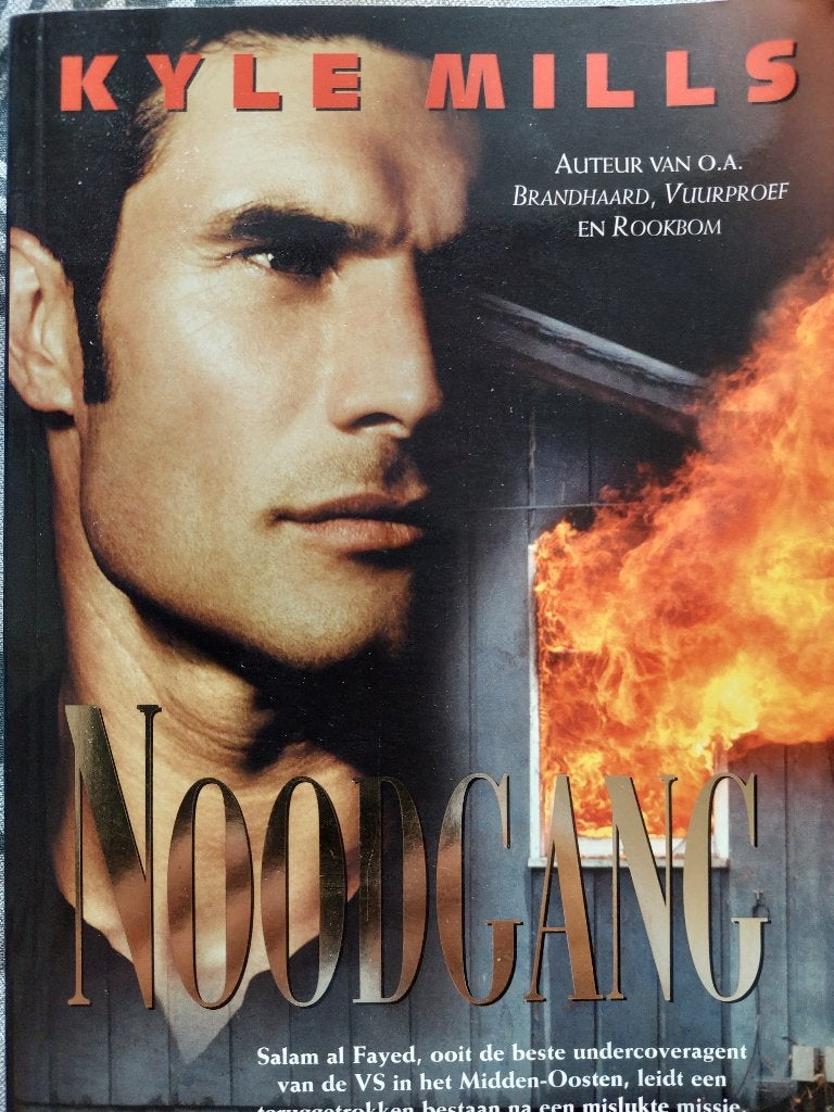Noodgang van Kyle Mills - thriller, Ophalen of Verzenden, Zo goed als nieuw, Kyle Mills, Nederland