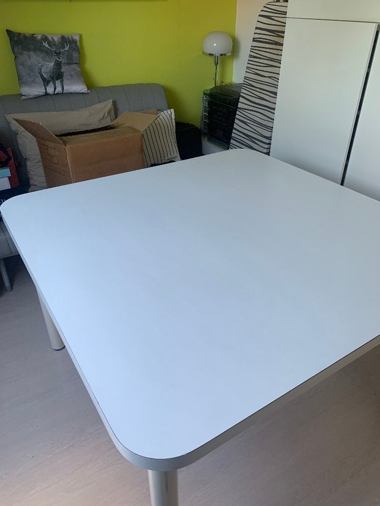 Vierkante witte tafel 120 cm x 120 cm, Huis en Inrichting, Tafels | Eettafels, Ophalen, Gebruikt, Vierkant, Vijf personen of meer
