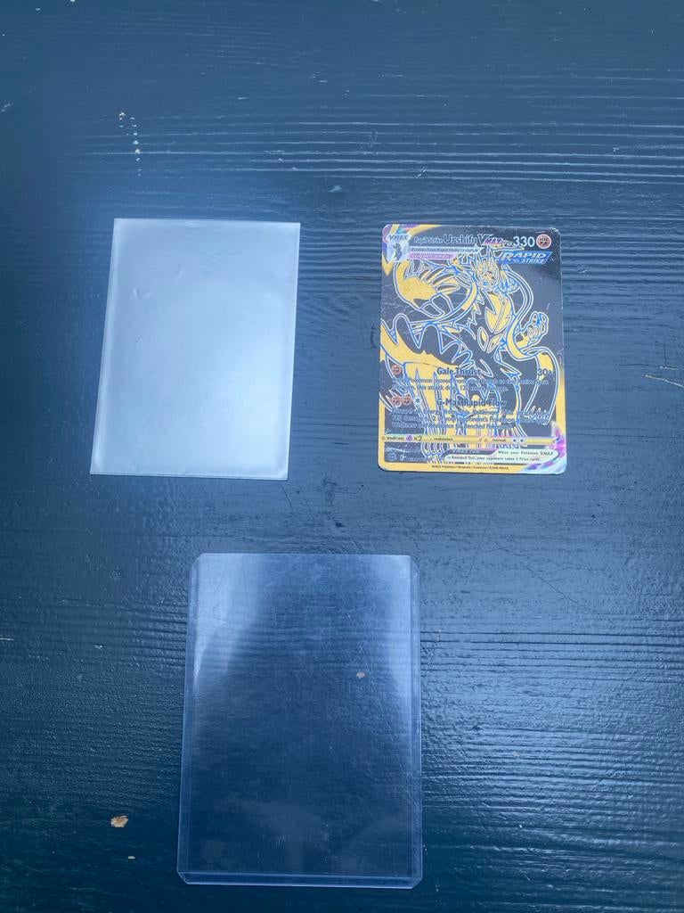 Pokémon Rapid Strike Urshifu VMAX (licht beschadigd), Ophalen of Verzenden, Gebruikt