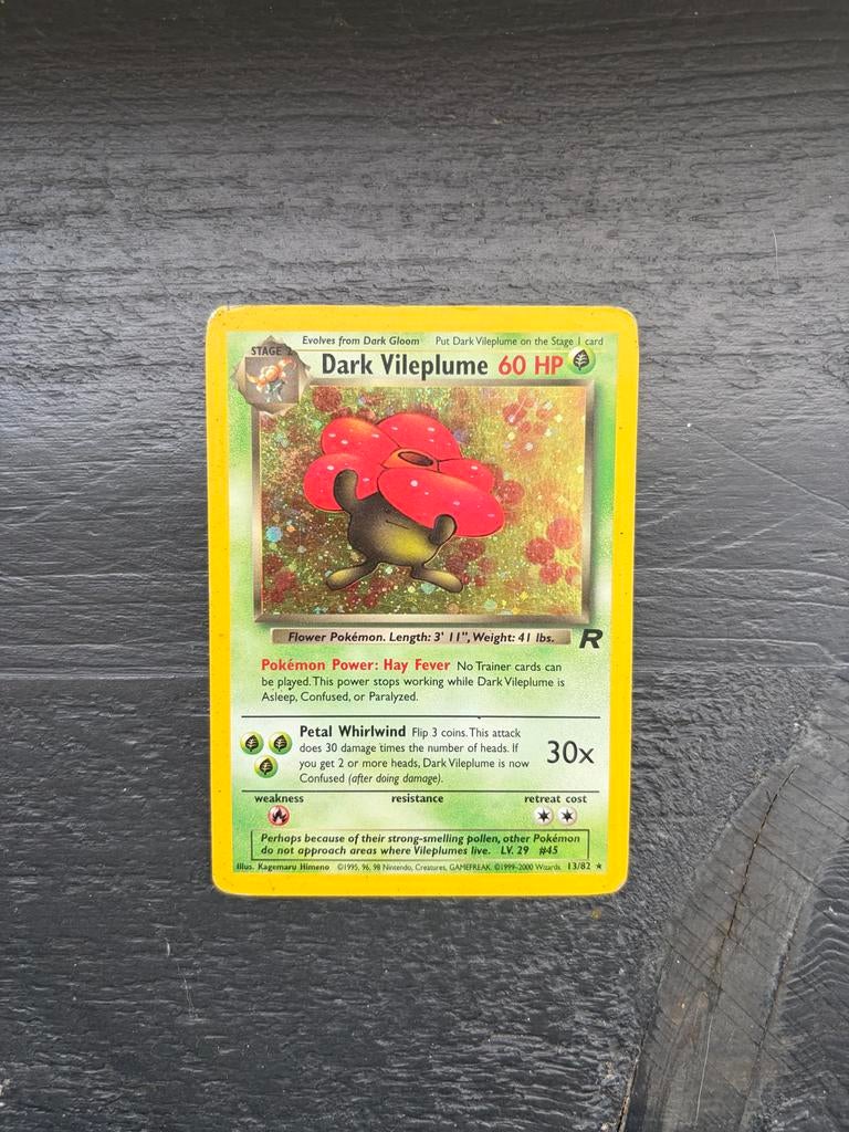 Pokémon Kaart Dark Vileplume Rocket - Vintage, Ophalen of Verzenden, Gebruikt, Losse kaart