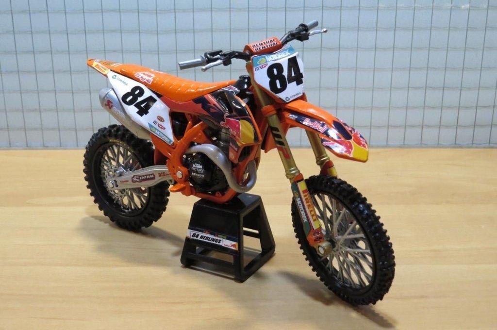 Jeffrey Herlings #84 KTM 450 SX-F 2021 red bull team 1:12, Nieuw, 1:9 t/m 1:12, Motor, New-Ray GmbH