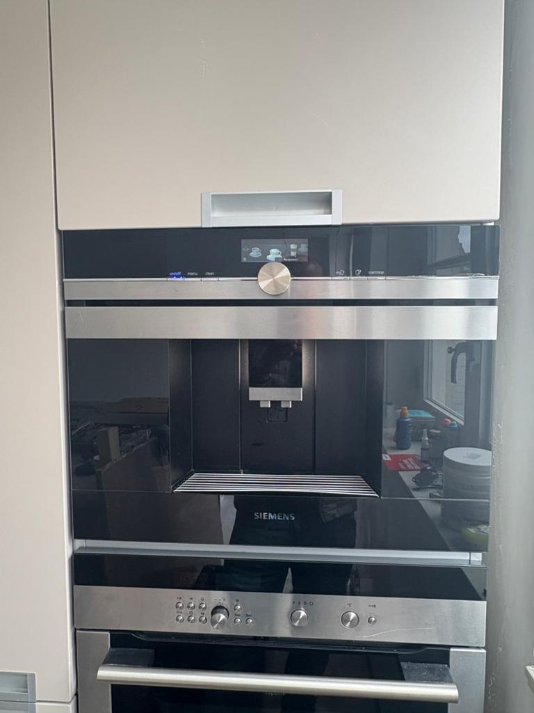 Siemens iQ700 Inbouw Koffieautomaat RVS CT636LES1/04, Witgoed en Apparatuur, Koffiezetapparaten, Ophalen, Gebruikt, Koffiemachine