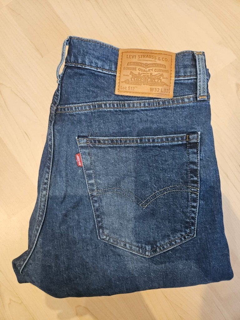 1x gedragen Levis 512 heren jeans maat 32, Blauw, W32 (confectie 46) of kleiner, Ophalen of Verzenden, Zo goed als nieuw