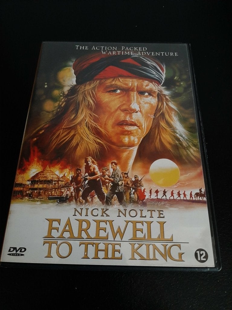 Farewell to the king, Nick Nolte, Nigel Havers, Frank McRae!, Vanaf 12 jaar, Ophalen of Verzenden, Gebruikt, Oorlog