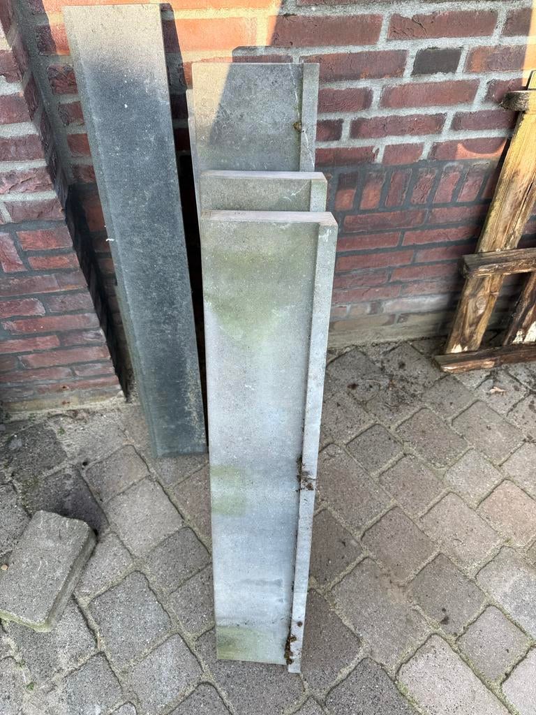 04 stuks Raamdorpel Belgisch hardsteen, Ophalen, 60 cm of meer, Hardsteen, Overige typen