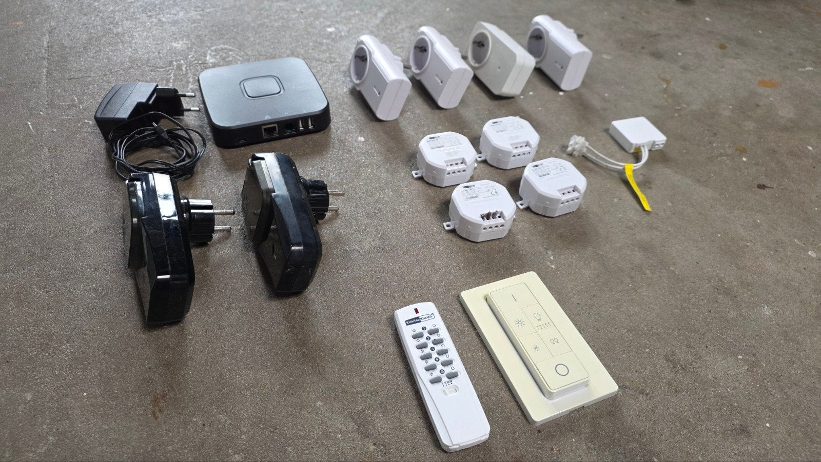 KlikAanKlikUit ICS-2000 met binnen- en buitenschakelaars, Ophalen of Verzenden, Gebruikt, Overige merken, Schakelaar