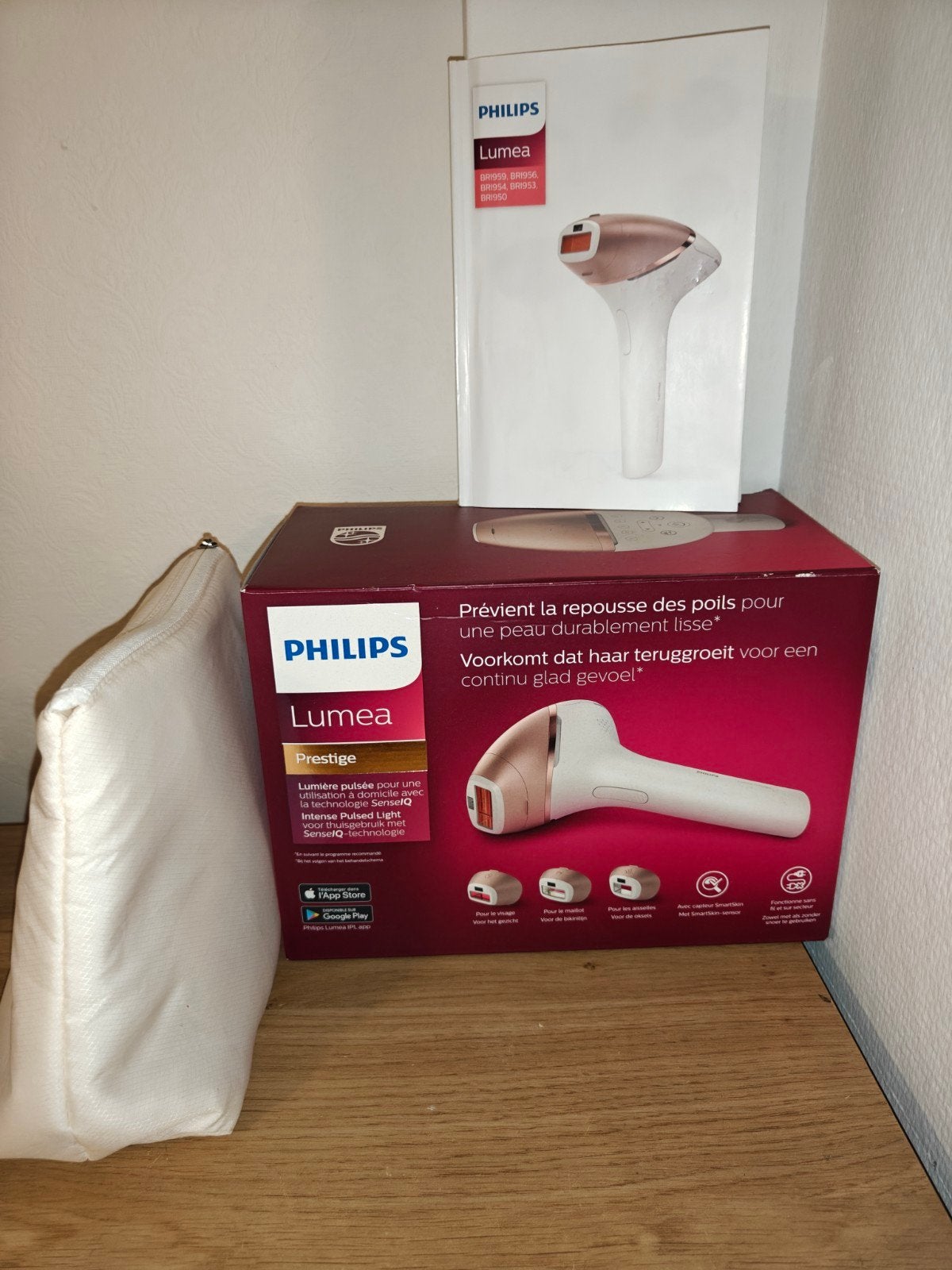 Philips Lumea Prestige IPL ontharingsapparaat, Ophalen of Verzenden, Scheren en Epileren