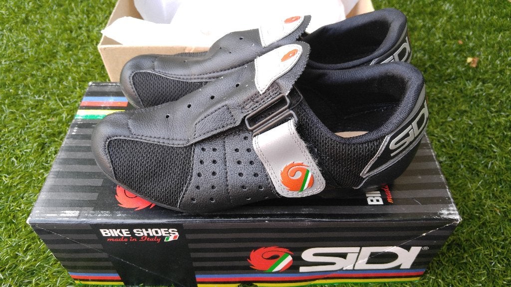 Sidi dames fietsschoenen maat 37 nieuw in doos !, Schoenen, Nieuw, Overige maten, Ophalen of Verzenden