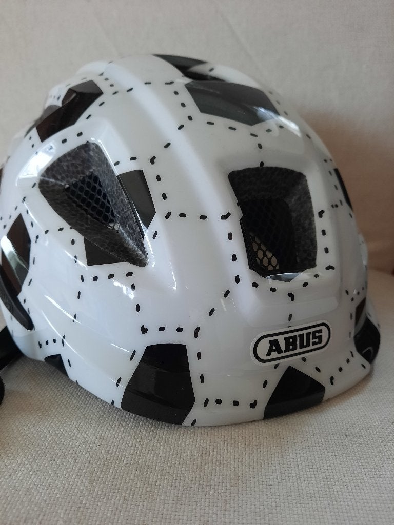 Abus ANUKY 2.0  kinder fietshelm voetbal maat 52-57 cm, Ophalen of Verzenden, Nieuw, Heer of Dame, Abus