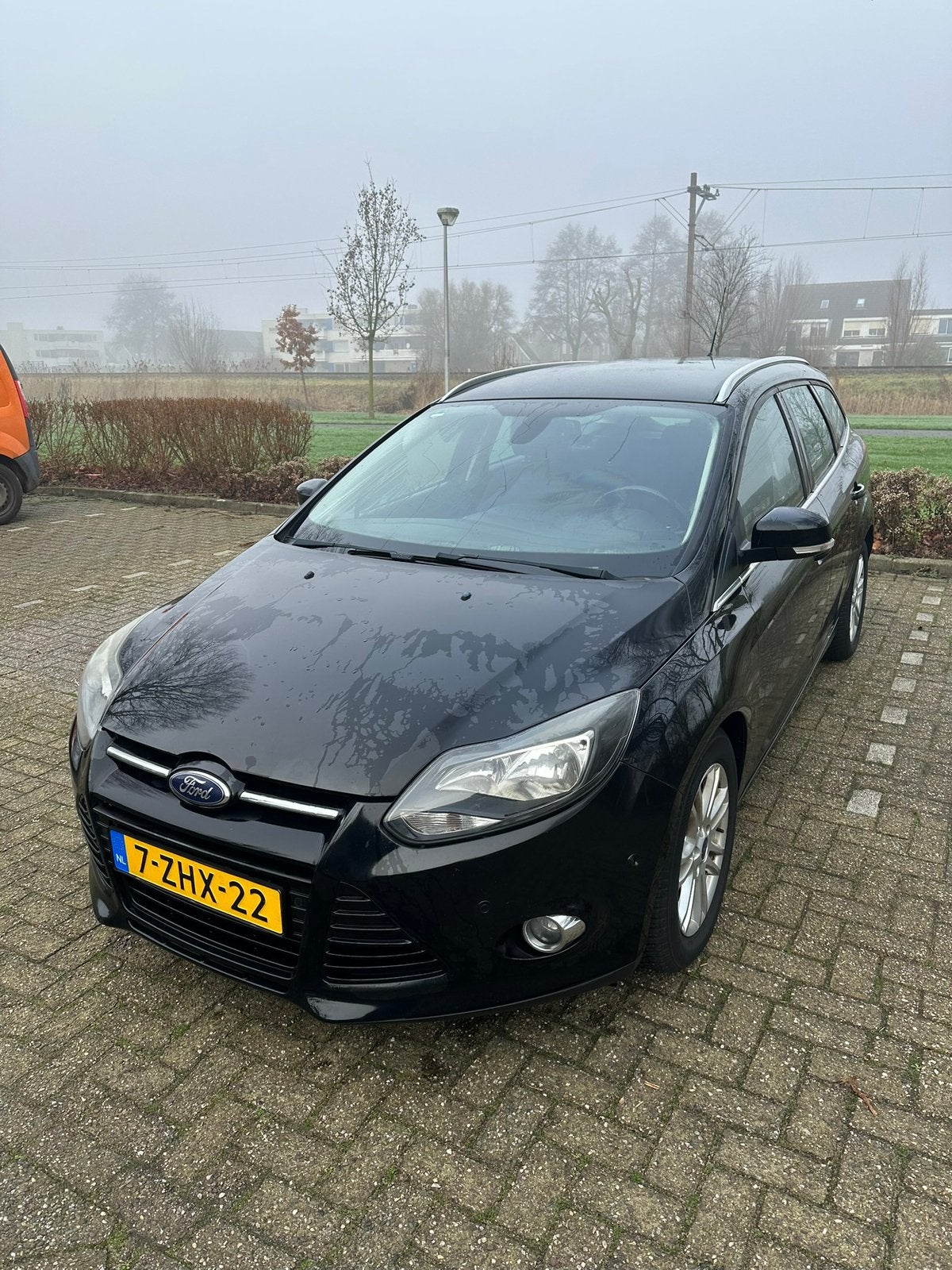 Ford Focus 1.0 Ecoboost 92KW Wagon 2014 Zwart, 125 pk, Zwart, Origineel Nederlands, Handgeschakeld