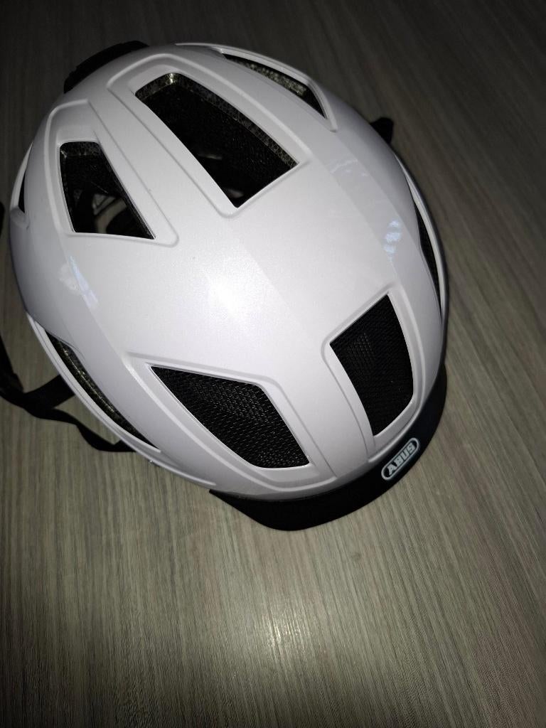 witte fietshelm, M, Ophalen of Verzenden, Zo goed als nieuw, Abus
