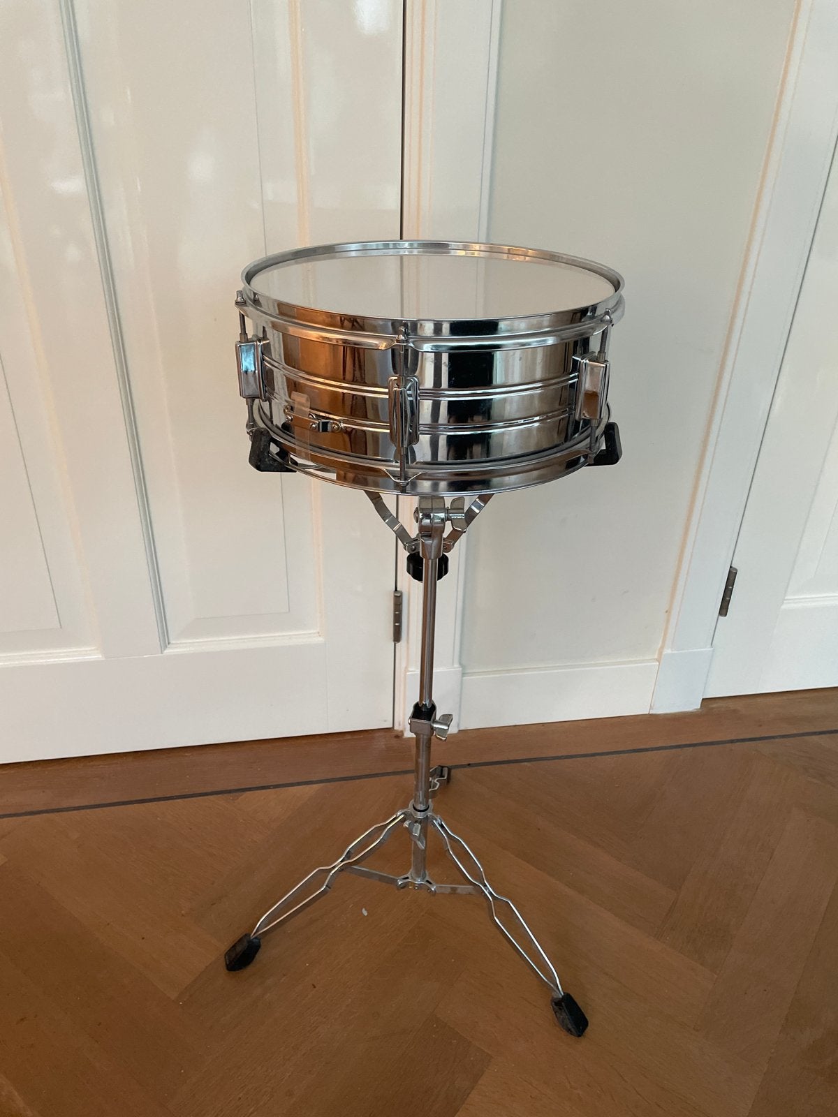 Stagg Snaredrum S14/65E met standaard en hoes, Muziek en Instrumenten, Ophalen, Zo goed als nieuw, Overige merken
