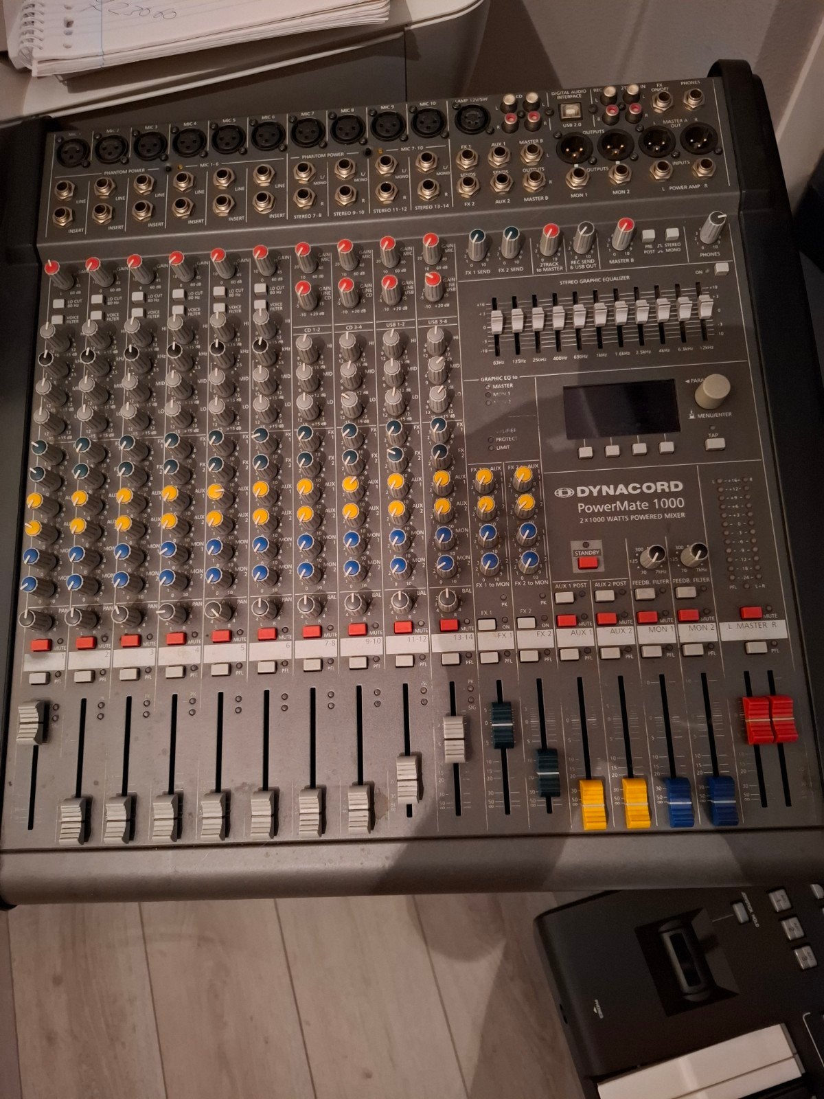 Dynacord PowerMate 1000-3 Powermixer met deksel, Muziek en Instrumenten, Mengpanelen, Ophalen, Gebruikt, 10 tot 20 kanalen, Microfooningang