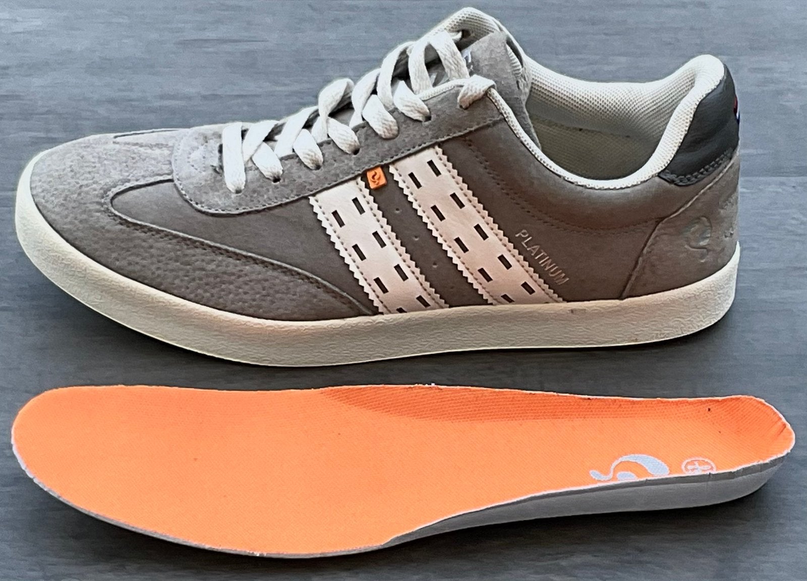 Quick Platinum sneakers maat 43, Kleding | Heren, Schoenen, Overige kleuren, Ophalen of Verzenden