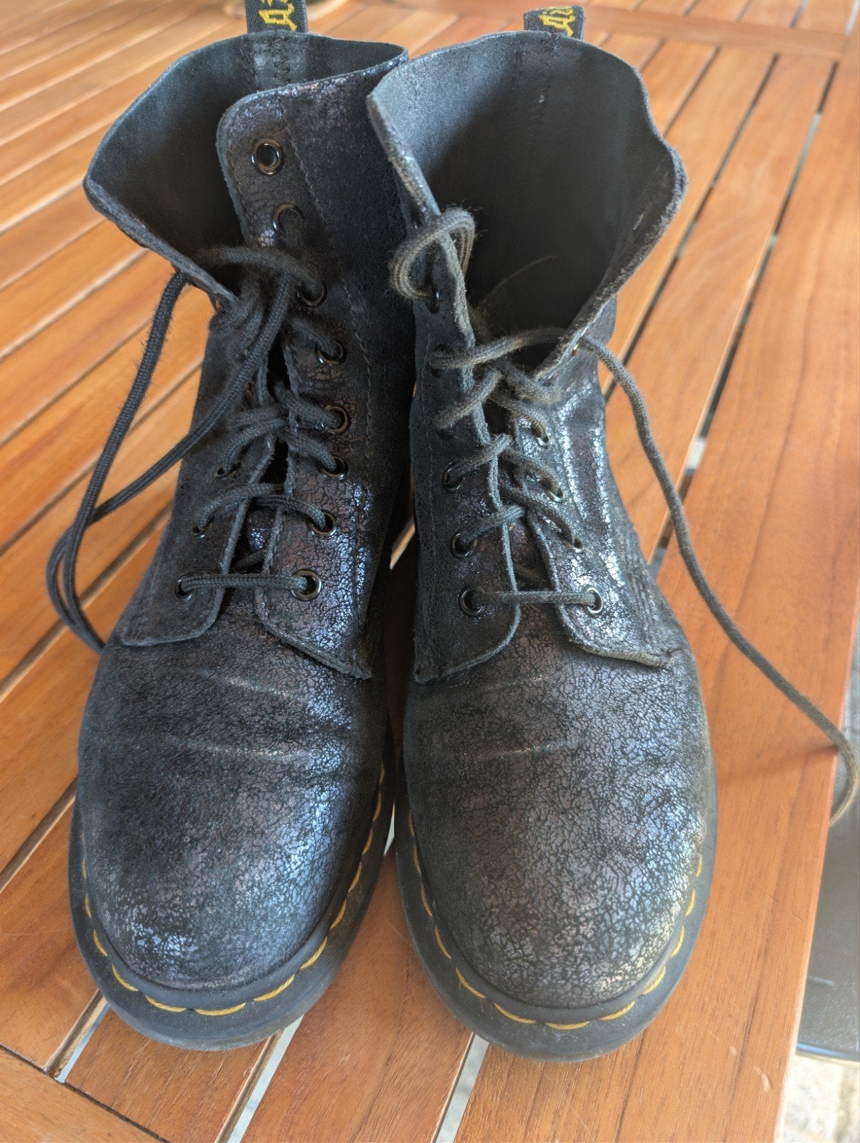 Dr. Martens, soepel suède met glinstering, maat 40, Kleding | Dames, Blauw, Overige typen, Ophalen of Verzenden, Dr. Martens