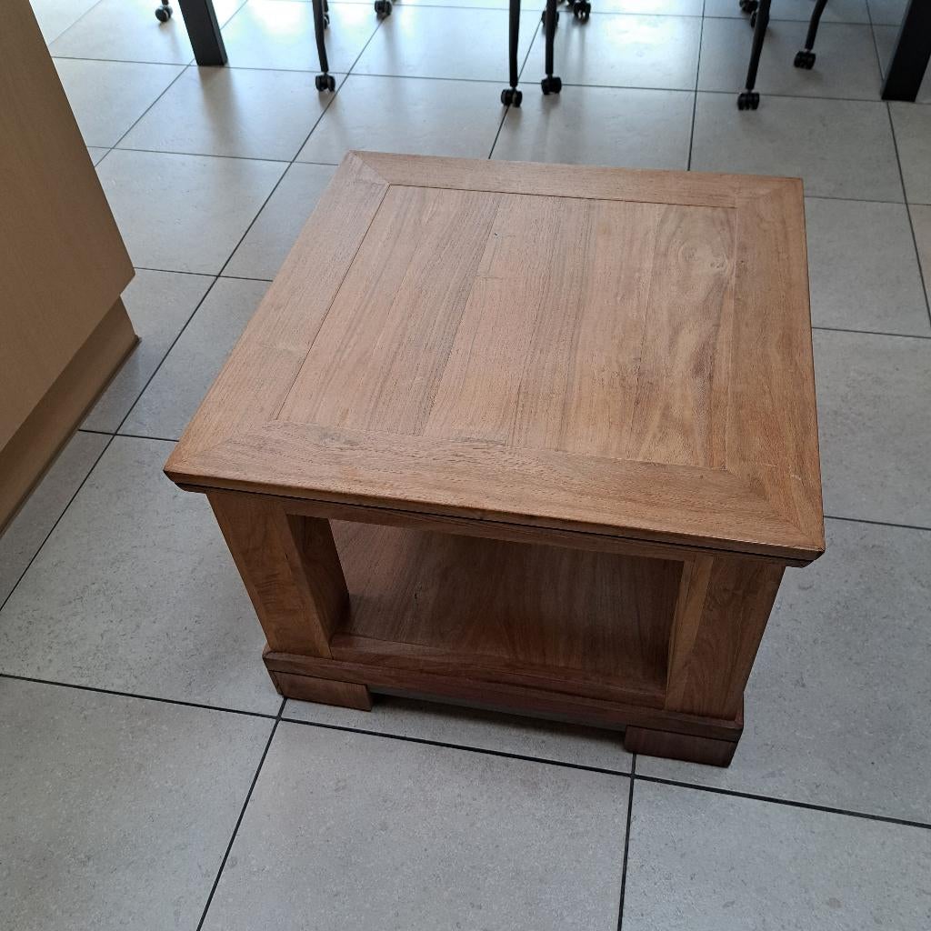 Hoektafel/bijzettafel, Ophalen, Vierkant, 55 tot 75 cm, Zo goed als nieuw