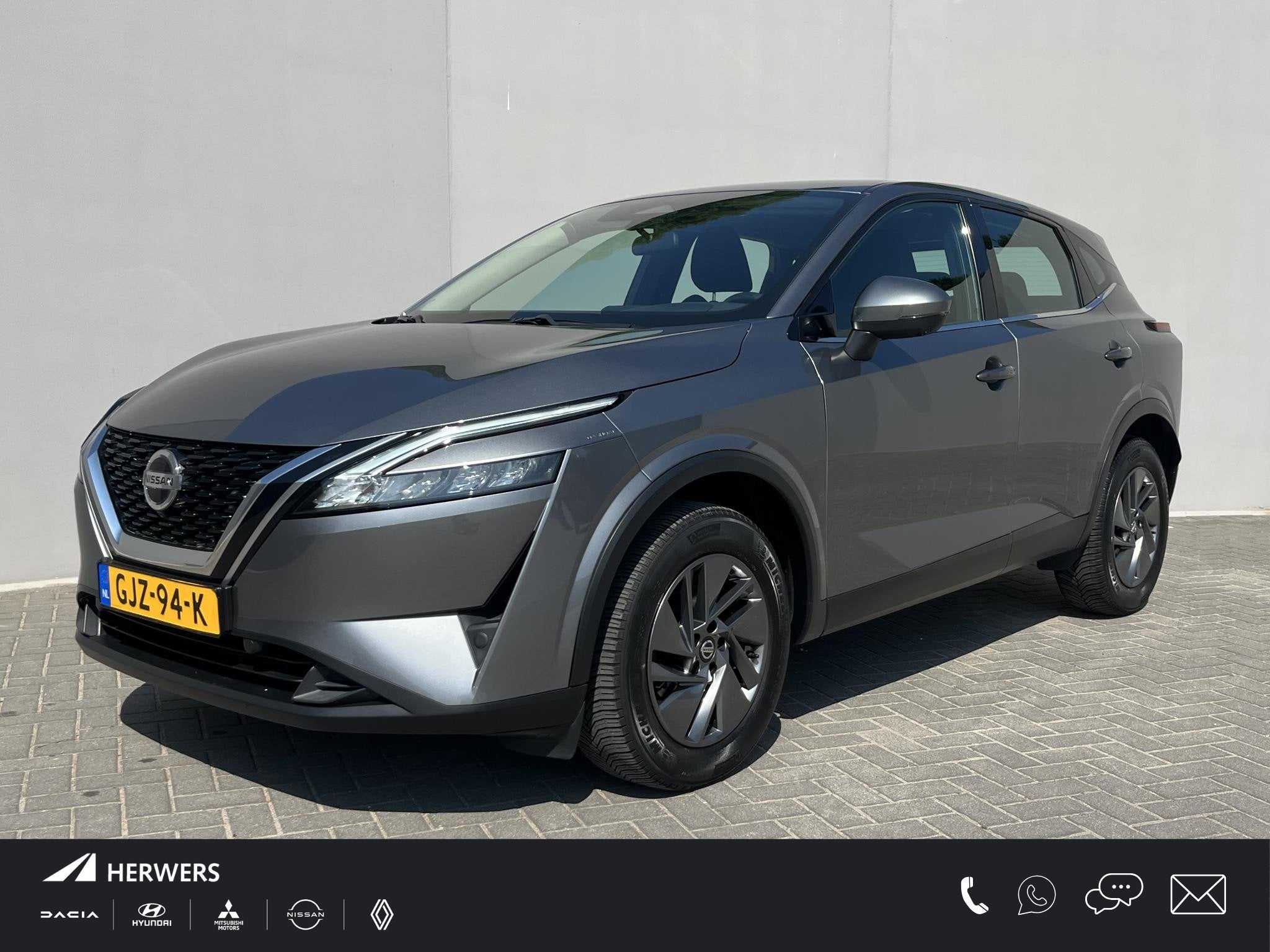 Nissan Qashqai 1.3 MHEV Acenta / Trekhaak (1.400KG) / Apple, Voorwielaandrijving, 1304 kg, Stof, Gebruikt