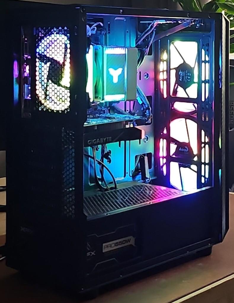MULTIMEDIA & GAME PC i5 8600K/720GBSSD/16GBDDR4/GTX1650OC 4G, Computers en Software, Zelfgebouwde PC, Ophalen of Verzenden, Zo goed als nieuw