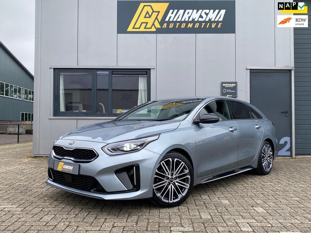 Kia ProCeed 1.4 T-GDI GT-PlusLine | Virtual | Trekhaak | JBL, Auto's, Kia, 4 cilinders, Origineel Nederlands, 600 kg, Zilver of Grijs