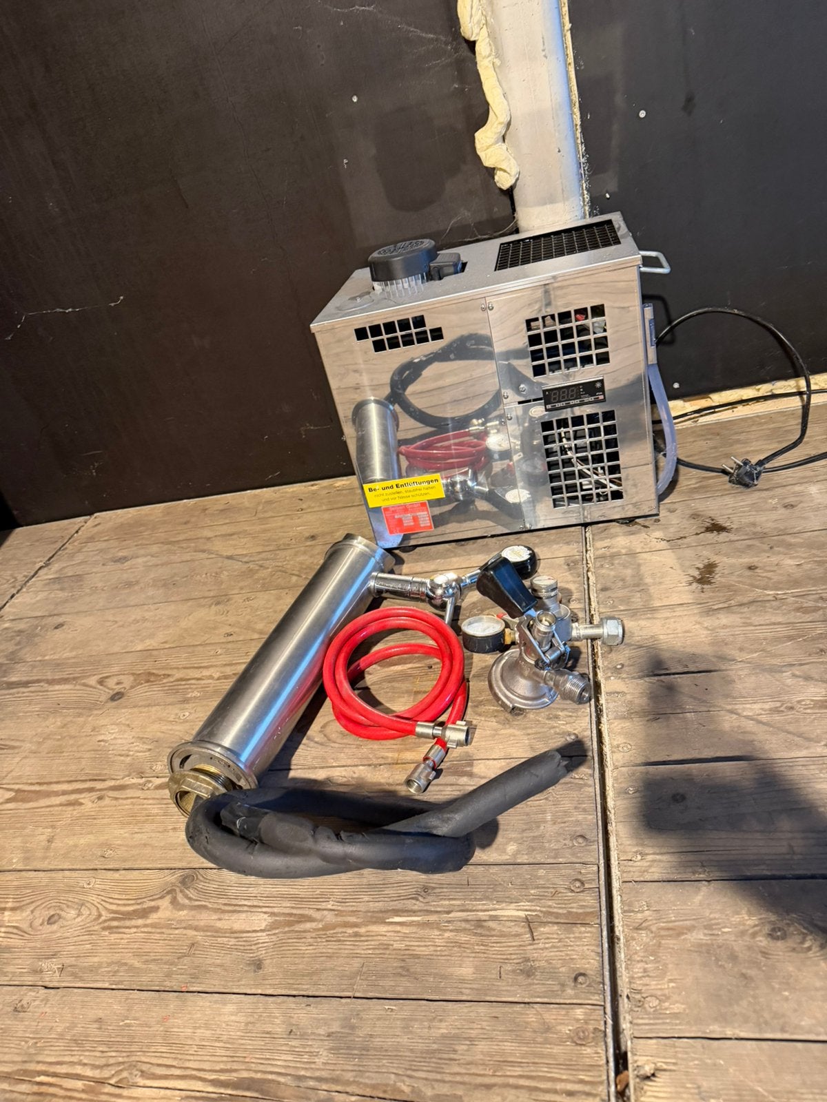 Biertap set te koop koeler + kraam en toebehoren, Ophalen of Verzenden, Zo goed als nieuw, Overige merken