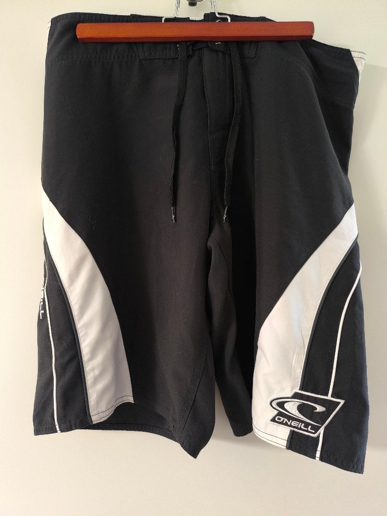 Oneill zwemshort maat 31, Kleding | Heren, Badmode en Zwemkleding, Maat 48/50 (M), Zwart, O'Neill, Ophalen of Verzenden