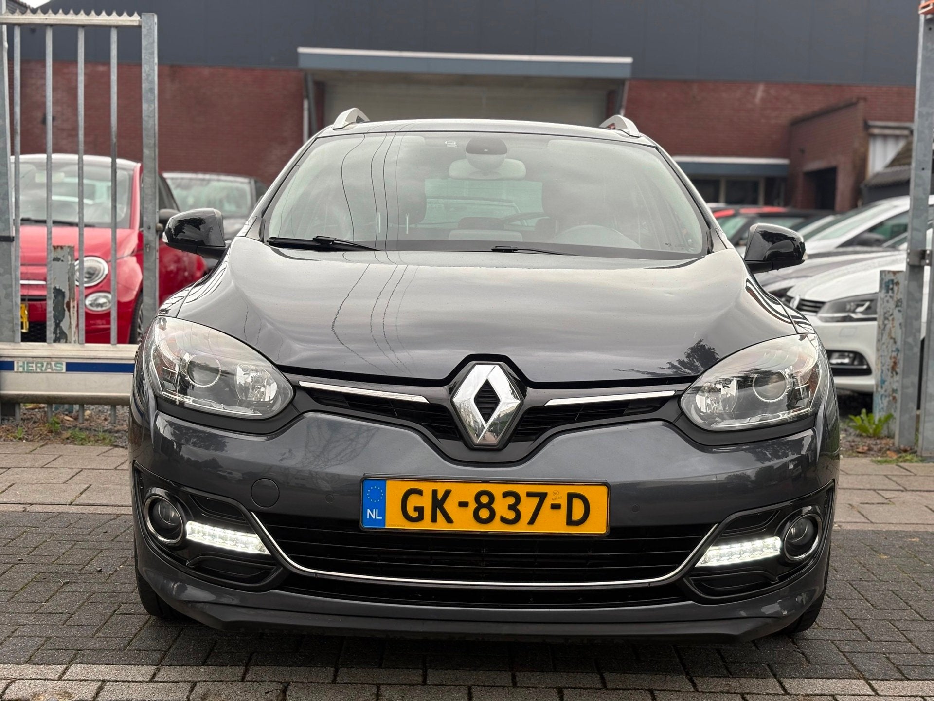 Renault Mégane Estate 1.2 TCe Bose | LED | 17” LMV | A.Ca, Voorwielaandrijving, Euro 5, Gebruikt, Zwart
