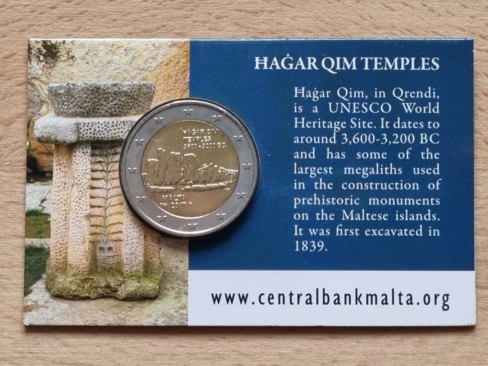 Malta 2 Euro 2017 coincard "Hagar Qim temples"., Ophalen of Verzenden, Malta, 2 euro, Losse munt