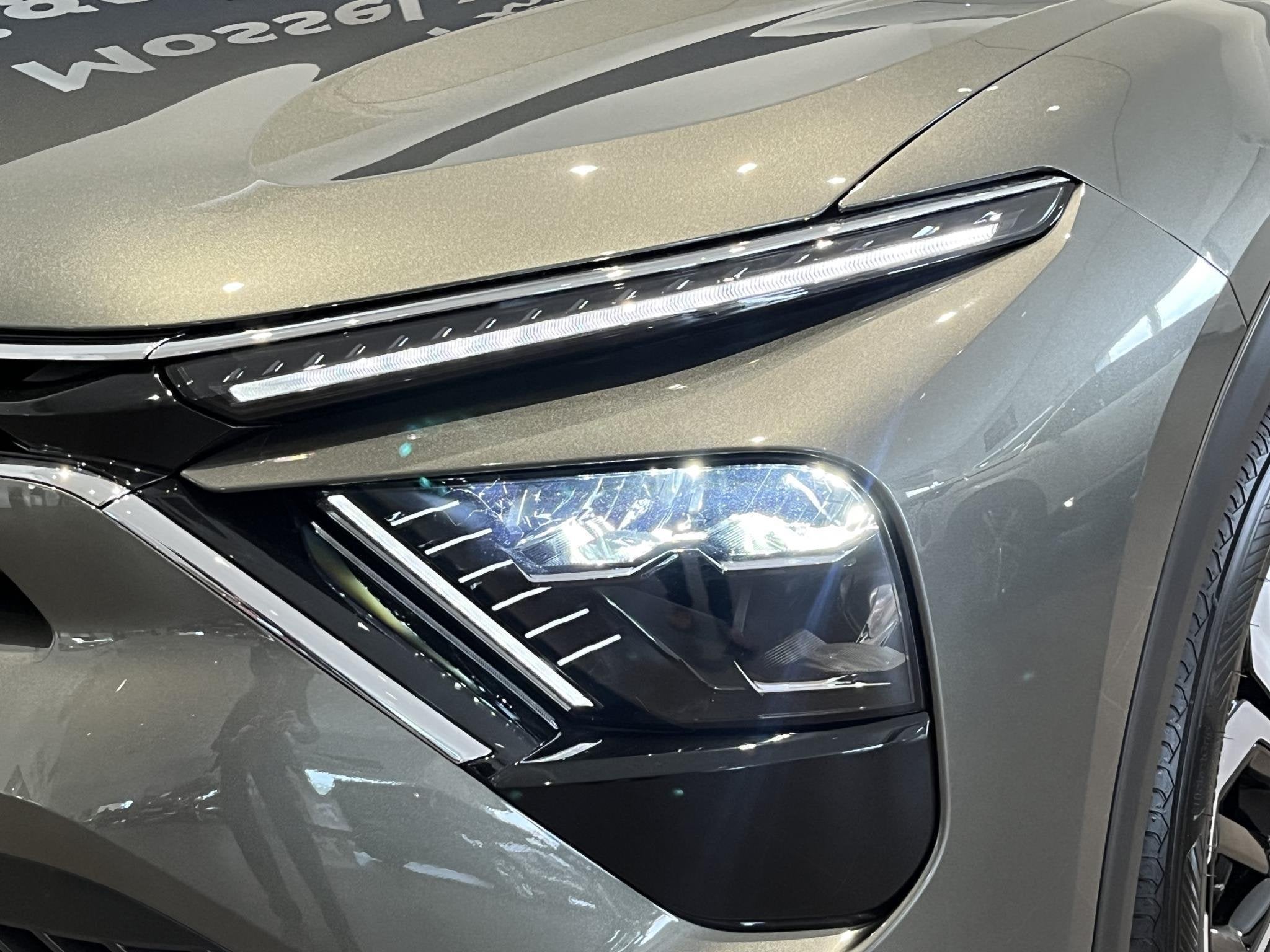 Citroen C5 X Business Plus - ELEKTRISCH VERSTELBARE STOELEN, Gebruikt, Euro 6, 1199 cc, Automatische klimaatregeling