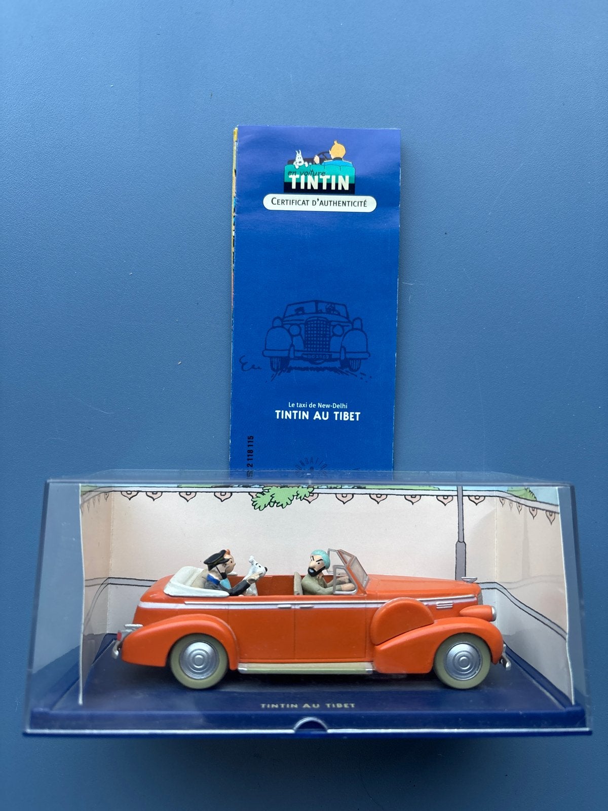 Kuifje auto 1/43 - DeTaxi (Cadillac) uit Kuifje in Tibe, Hobby en Vrije tijd, Modelauto's | 1:43, Ophalen of Verzenden, Nieuw