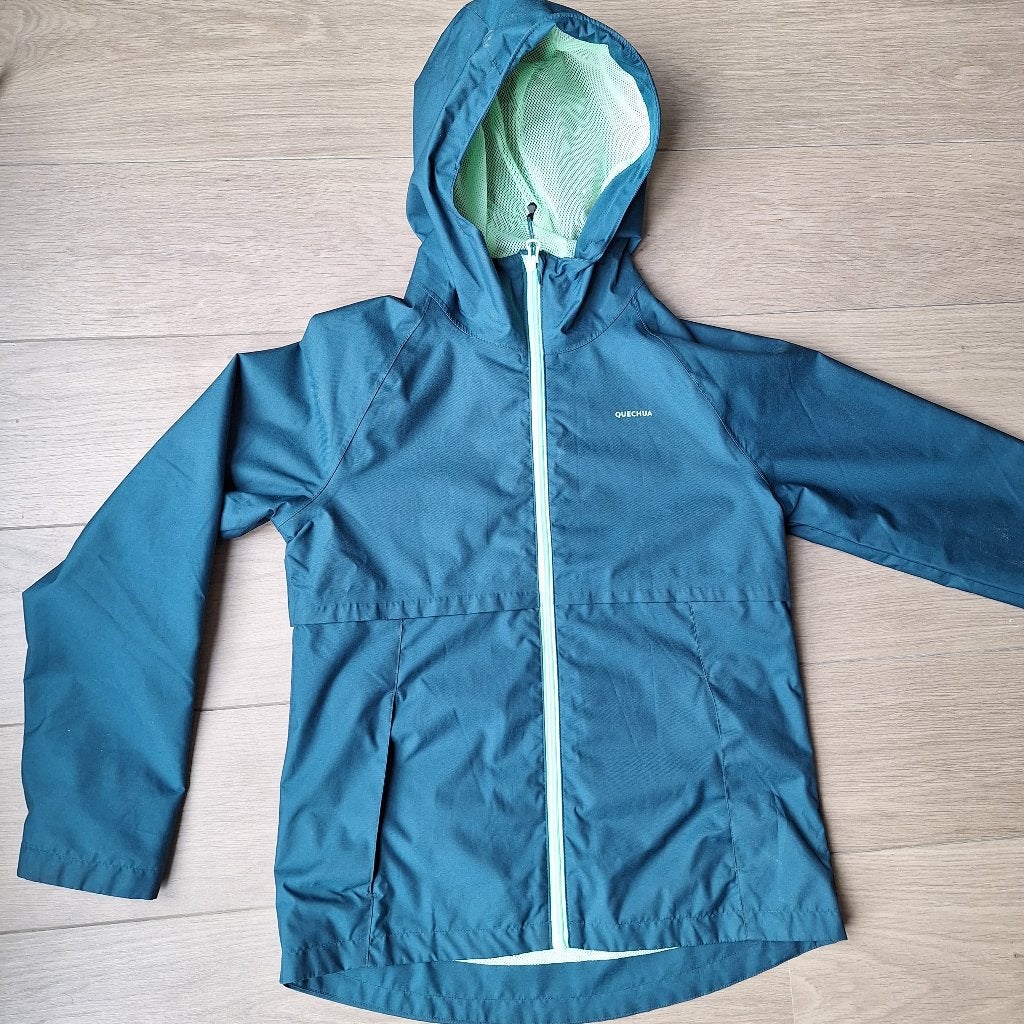 Regenjas meisje (10 - 11 jaar) 141 - 148 cm, Caravans en Kamperen, Regenkleding, Ophalen of Verzenden, Zo goed als nieuw, Regenjas
