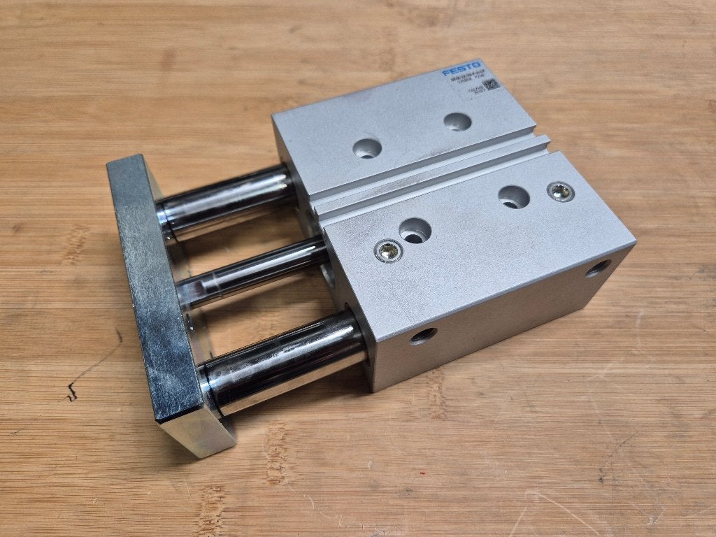 FESTO Geleidingscilinder DFM-32-50-P-A-GF Nieuwstaat, Ophalen of Verzenden, Nieuw