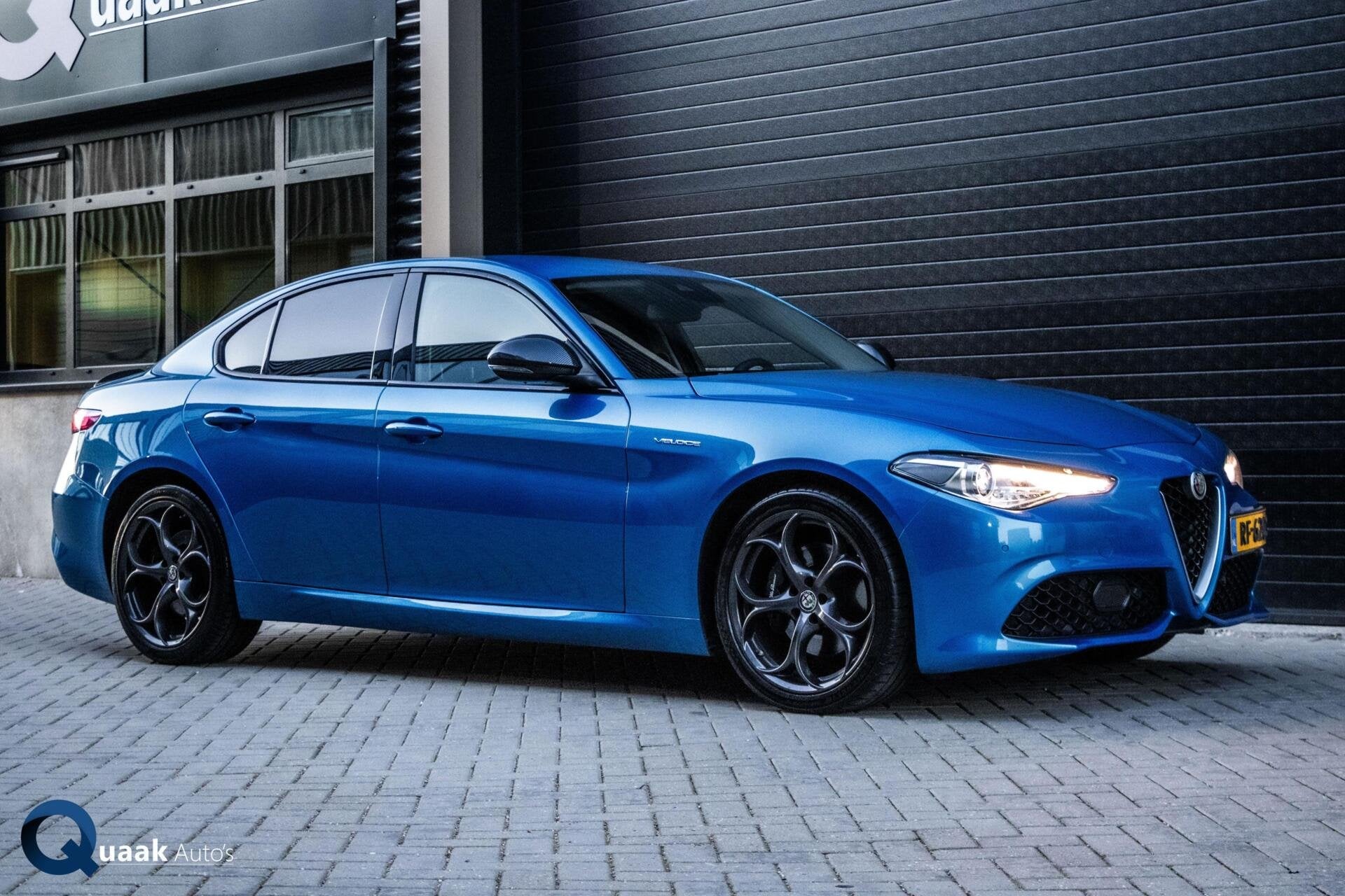 Alfa Romeo Giulia 2.0 T AWD Veloce 280PK | LEDER | MEMORY |, Auto's, Automaat, 745 kg, Euro 6, 4 cilinders