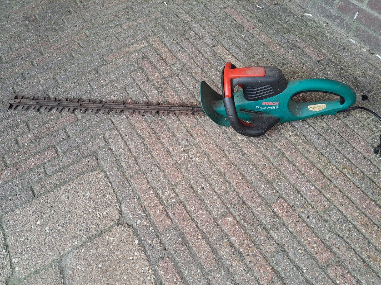 Bosch AHS 7000-PRO-T Heggenschaar - Elektrisch, Ophalen of Verzenden, Gebruikt, Elektrisch, Bosch