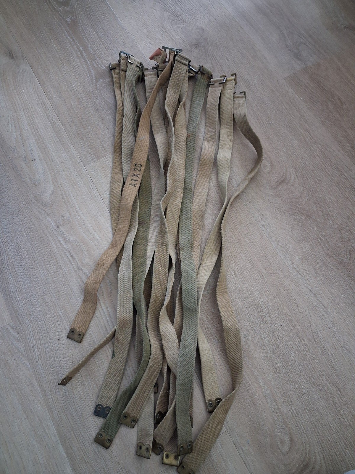 14x Engelse voertuig Riempjes Strap WW2 willys mb gpw, ., Ophalen of Verzenden, ., Engeland