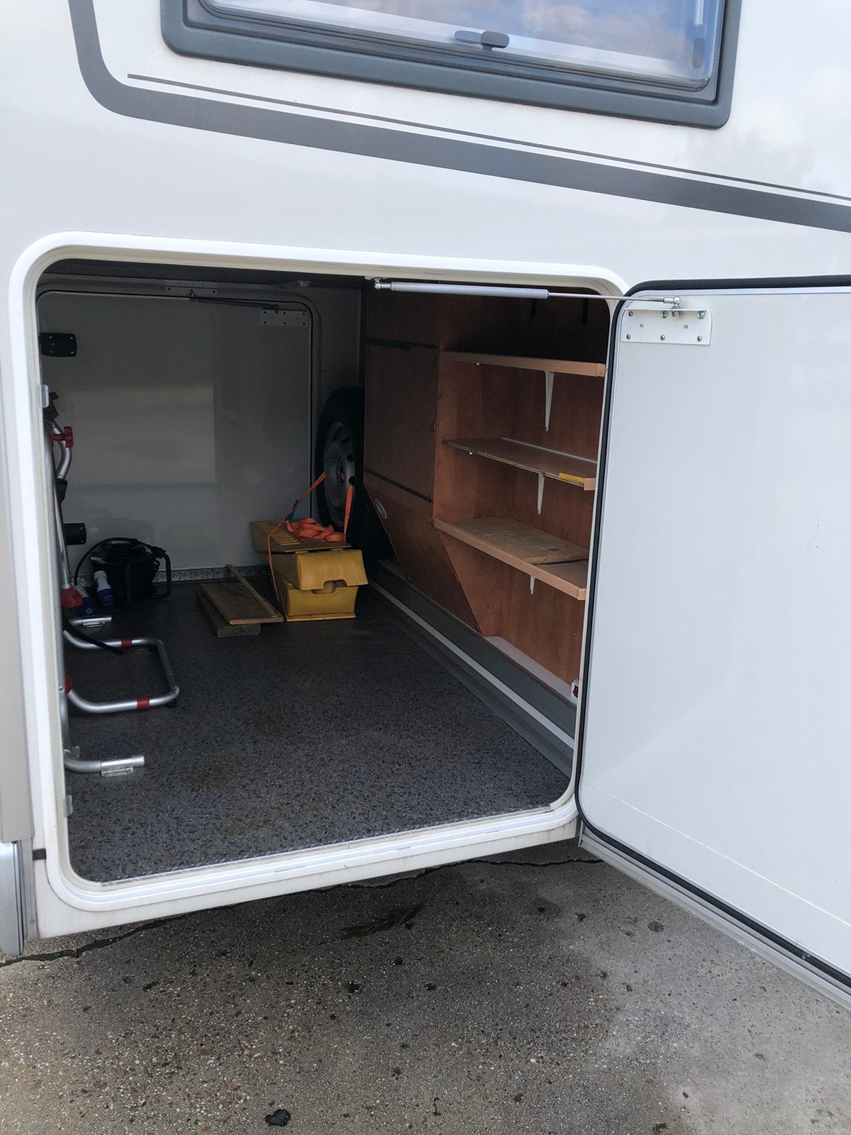 Foto 11 van Smetteloze Carthago Chic C-Line i4.8 ENKELE BEDDEN + Hefbed