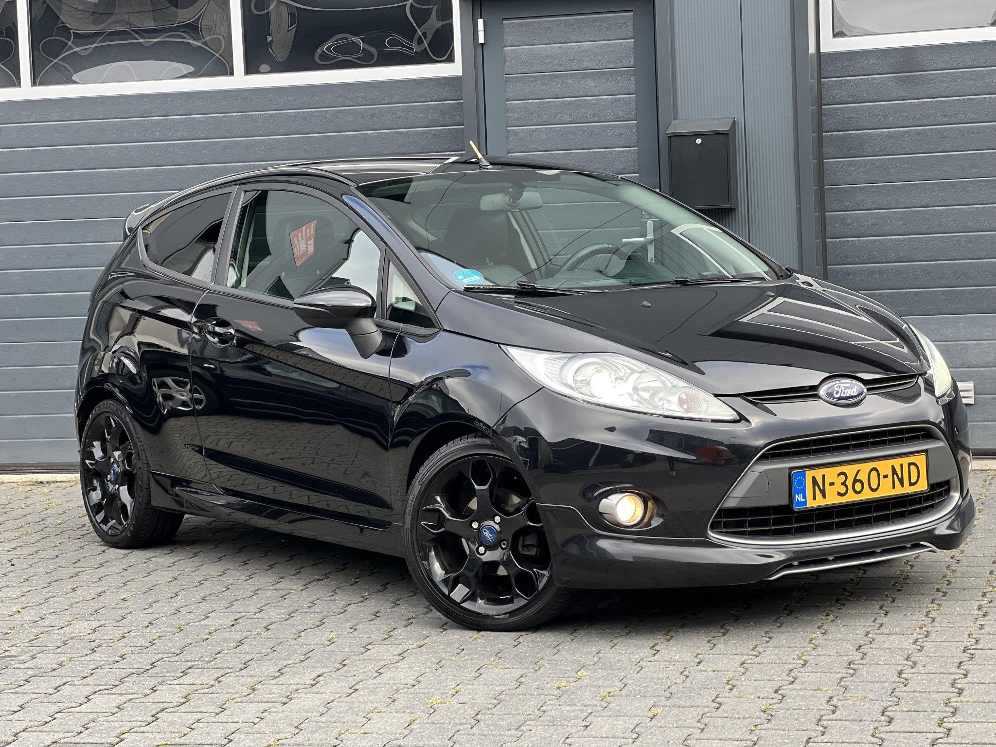 Ford Fiesta 1.6 Metal *135PK*ST-LINE*LED SMOKE, Auto's, 135 pk, Gebruikt, 31 €/maand, 4 cilinders