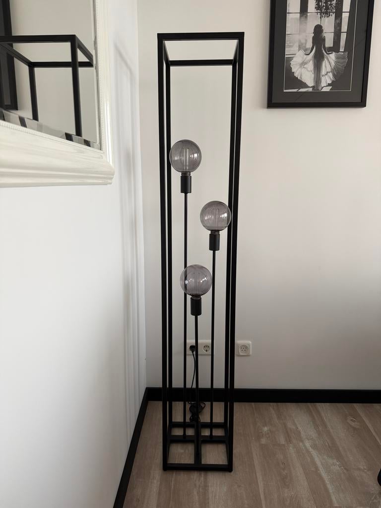 Zwarte Vloerlamp met 3 Lampen - 28x28x160cm, Ophalen, Zo goed als nieuw, Metaal, 150 tot 200 cm