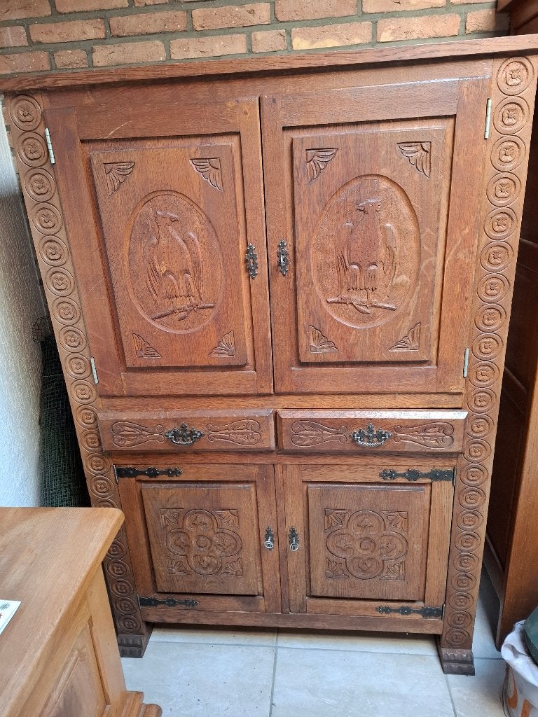 Gratis houten kast, Antiek en Kunst, Antiek | Meubels | Kasten, Ophalen